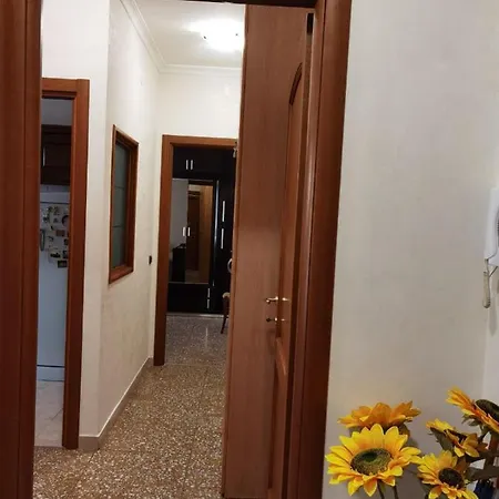 Appartamento Per Turisti E Famiglie Roma Exterior foto
