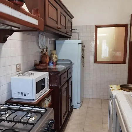 Appartamento Per Turisti E Famiglie Roma Exterior foto